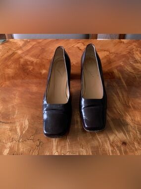 Vintage Gucci Dark Brown Square Toe Block Heel Pumps Size 8